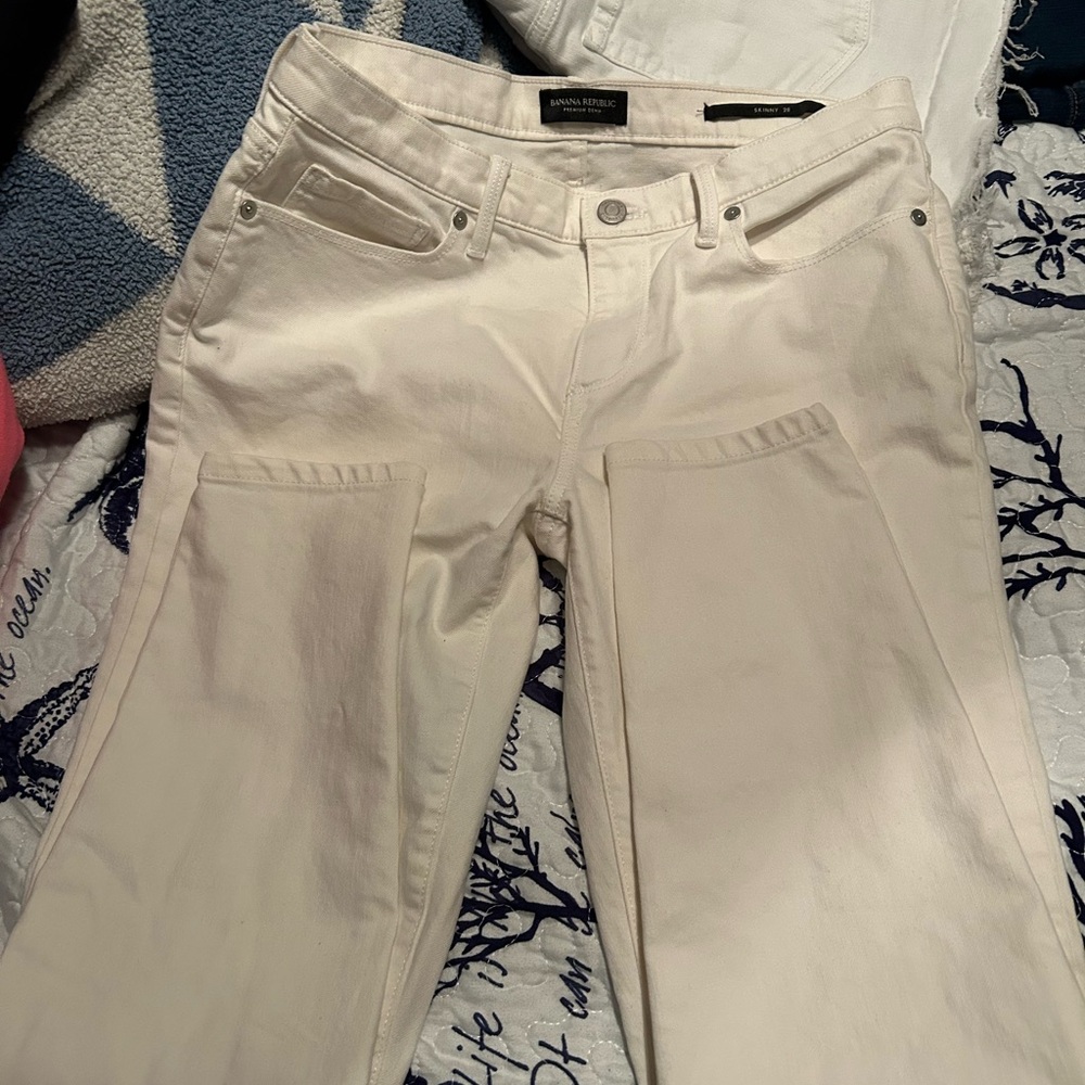 Banana Republic Cream Skinny Jeans